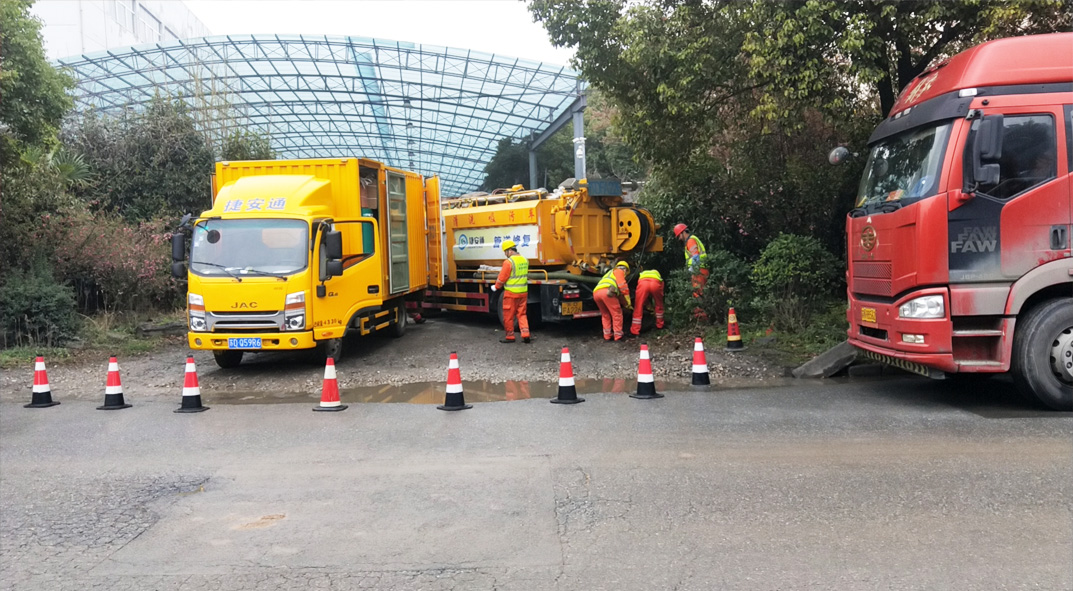 龙楼镇成区雨污水管网“四位一体”检测疏通项目